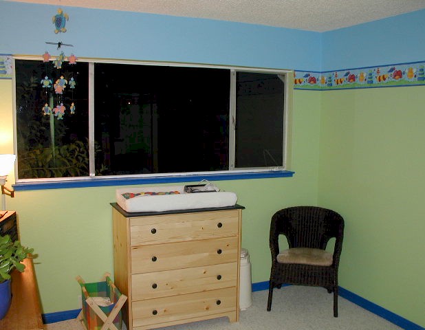 BabyRoomWindow.jpg (58876 bytes)